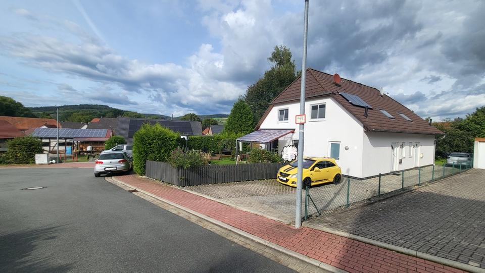 Doppelhaushälfte Höxter - 3.5 Zimmer, 120 m&sup2;, 1.100&euro; | Angebot:24768931