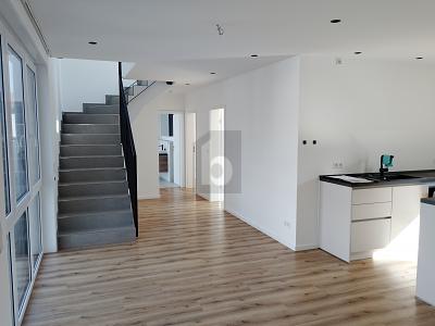 TRÄUMEN UND WOHNEN MIT STIL - Maisonettenwohnung Goldbach | Angebot:26037781