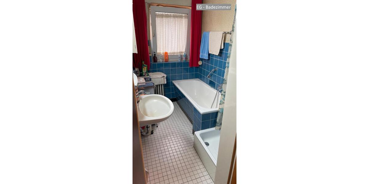 Etagenwohnung Tönisvorst - 8 Zimmer, 153 m&sup2;, 2.150&euro; | Angebot:26683013