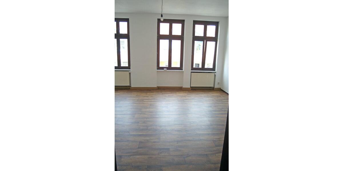 Etagenwohnung Arnstadt - 3 Zimmer, 106 m&sup2;, 650&euro; | Angebot:26413438