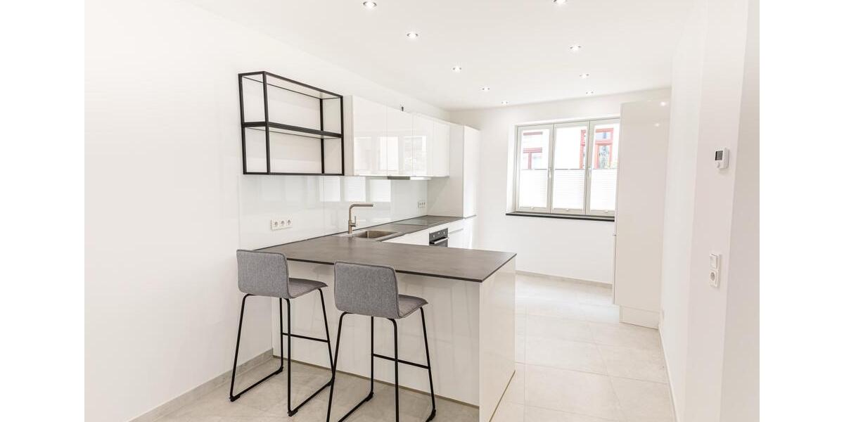 Einfamilienhaus Wismar Altstadt - 4 Zimmer, 140 m&sup2;, 1.800&euro; | Angebot:25221704