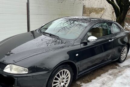 Alfa Romeo GT 283.100 km 950 &euro; Stapelfeld 22145