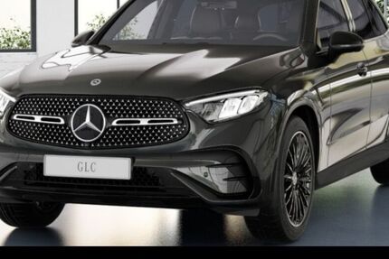 Mercedes-Benz GLC 300 9.900 km 64.900 &euro; München 80636