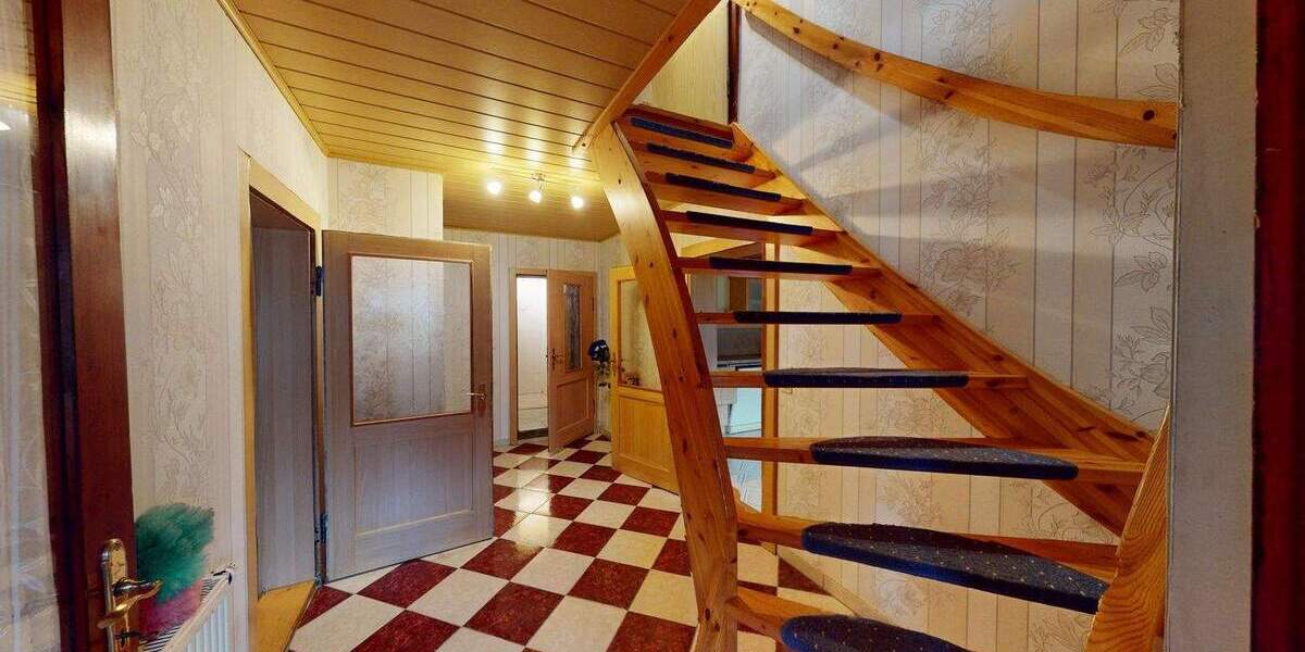Einfamilienhaus Bad Schandau Postelwitz - 5 Zimmer, 166 m&sup2;, 139.000&euro; | Angebot:25705157
