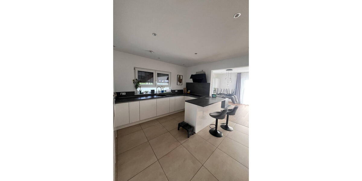 Einfamilienhaus Weidenstetten - 6 Zimmer, 150 m&sup2;, 2.000&euro; | Angebot:26376995