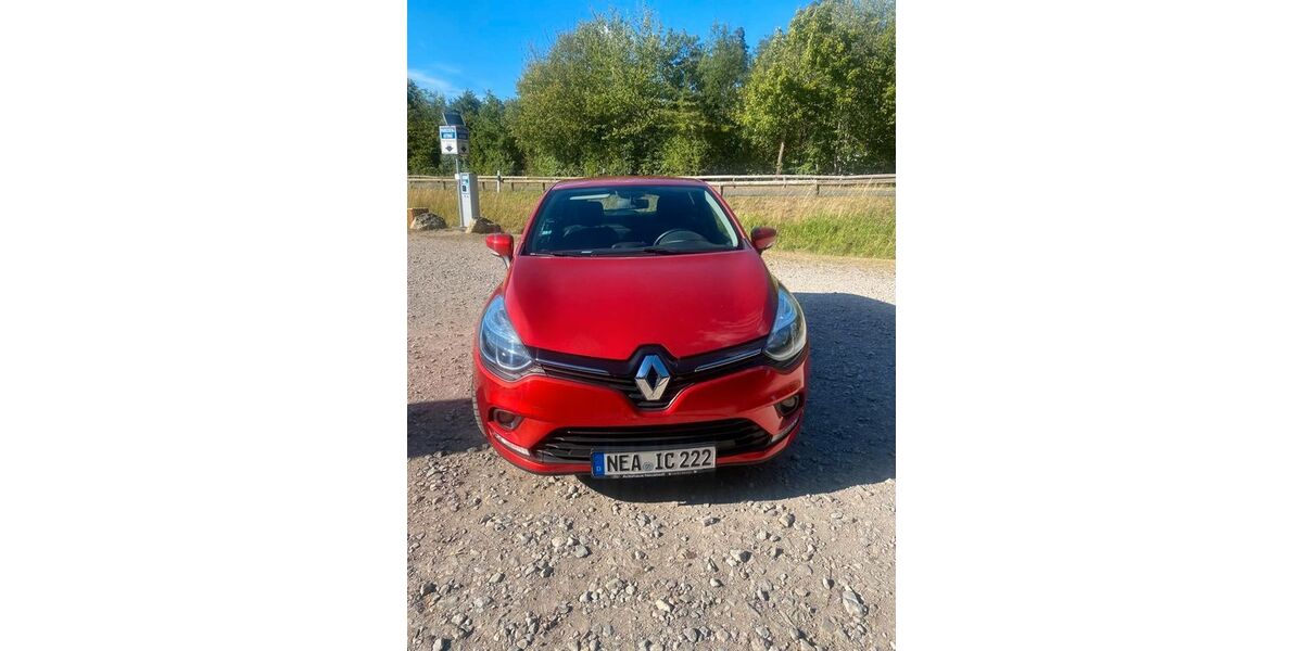 Renault Clio 96.000 km 6.900 &euro; Oberasbach 90552