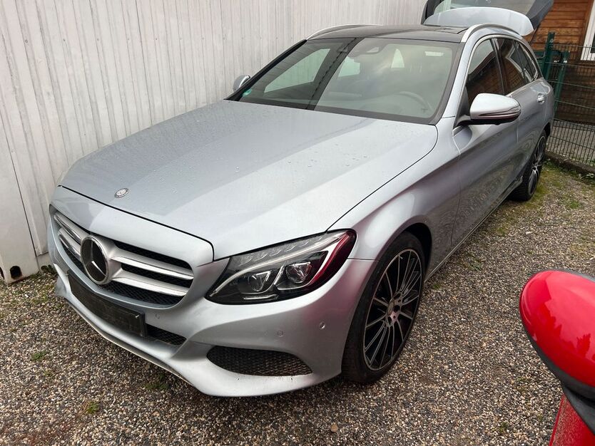 Mercedes-Benz C 250 203.550 km 13.990 € Mönchengladbach 41063