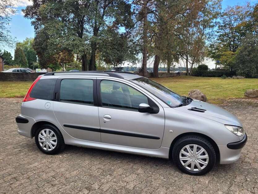 Peugeot 206 167.222 km 699 € Isernhagen 30916