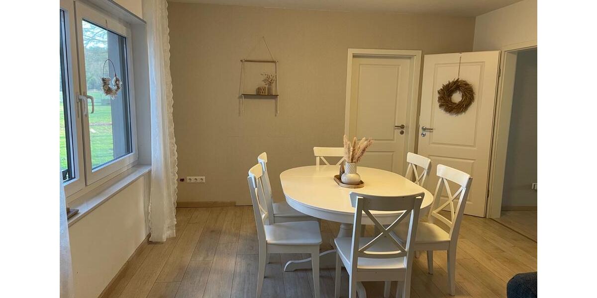 Einfamilienhaus Espelkamp - 7 Zimmer, 360 m&sup2;, 500.000&euro; | Angebot:26698963