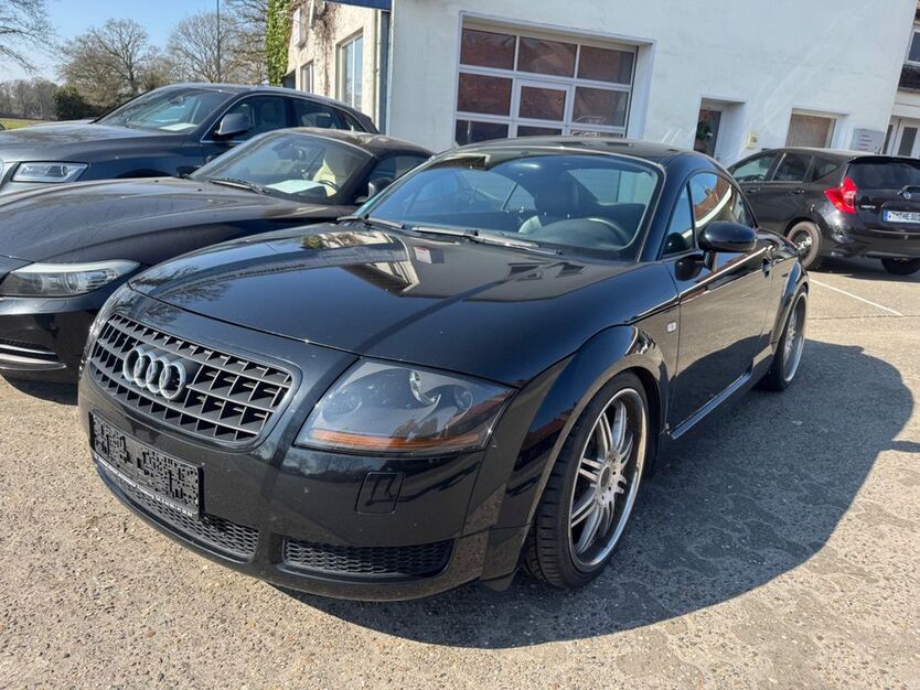Audi TT 148.989 km 9.999 € Friedeburg 26446