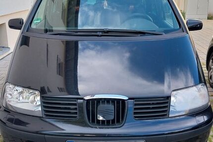 Seat Alhambra 244.000 km 1.800 &euro; Langenau 89129