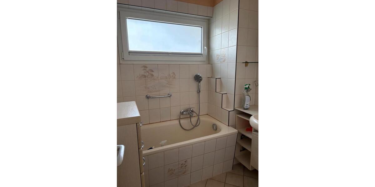 Etagenwohnung Grenzach-Wyhlen Wyhlen - 5 Zimmer, 92 m&sup2;, 319.000&euro; | Angebot:26356695