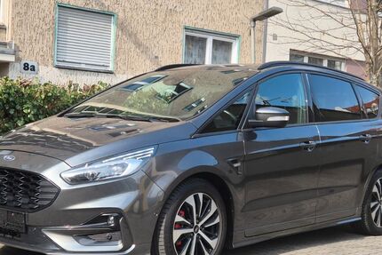 Ford S-Max 135.000 km 19.500 € Berlin 12055