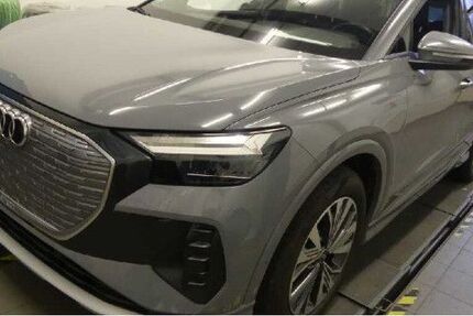 Audi Q4 e-tron 21.406 km 24.800 € Mainz 55129