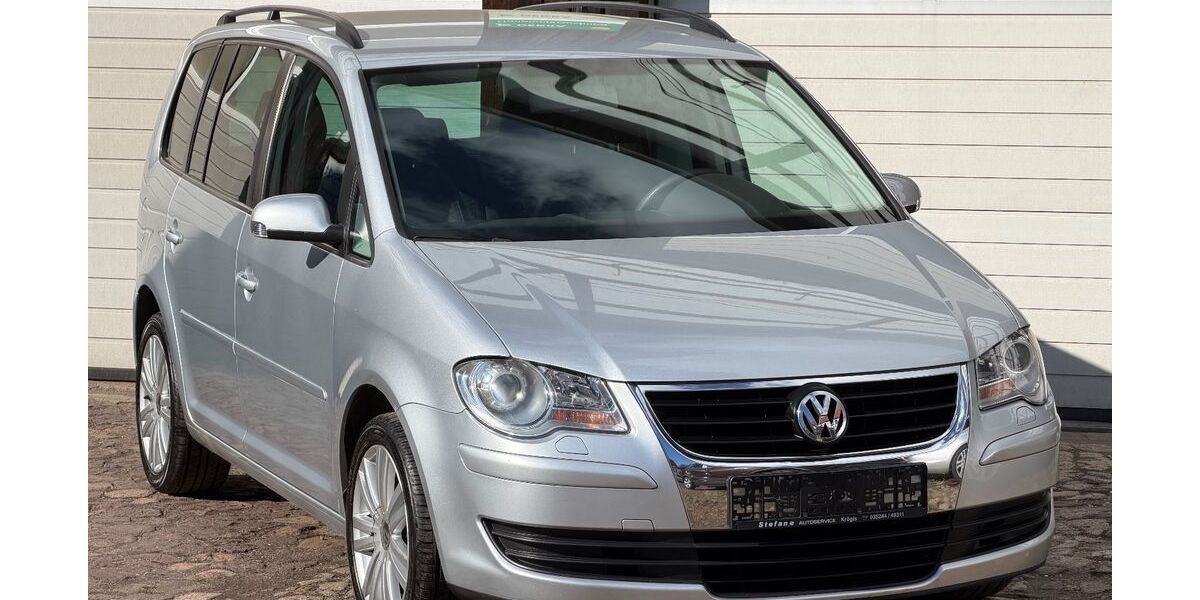 VW Touran 225.000 km 5.000 &euro; Käbschütztal OT Krögis bei Dresden 01665