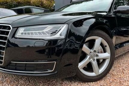 Audi A8 81.965 km 31.490 &euro; Großbeeren 14979