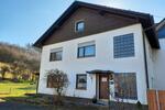 Etagenwohnung Netphen - 8 Zimmer, 180 m&sup2;, 240.000&euro; | Angebot:27024028
