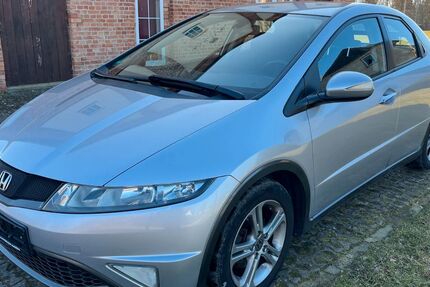 Honda Civic 175.300 km 5.790 &euro; Bargeshagen 18211