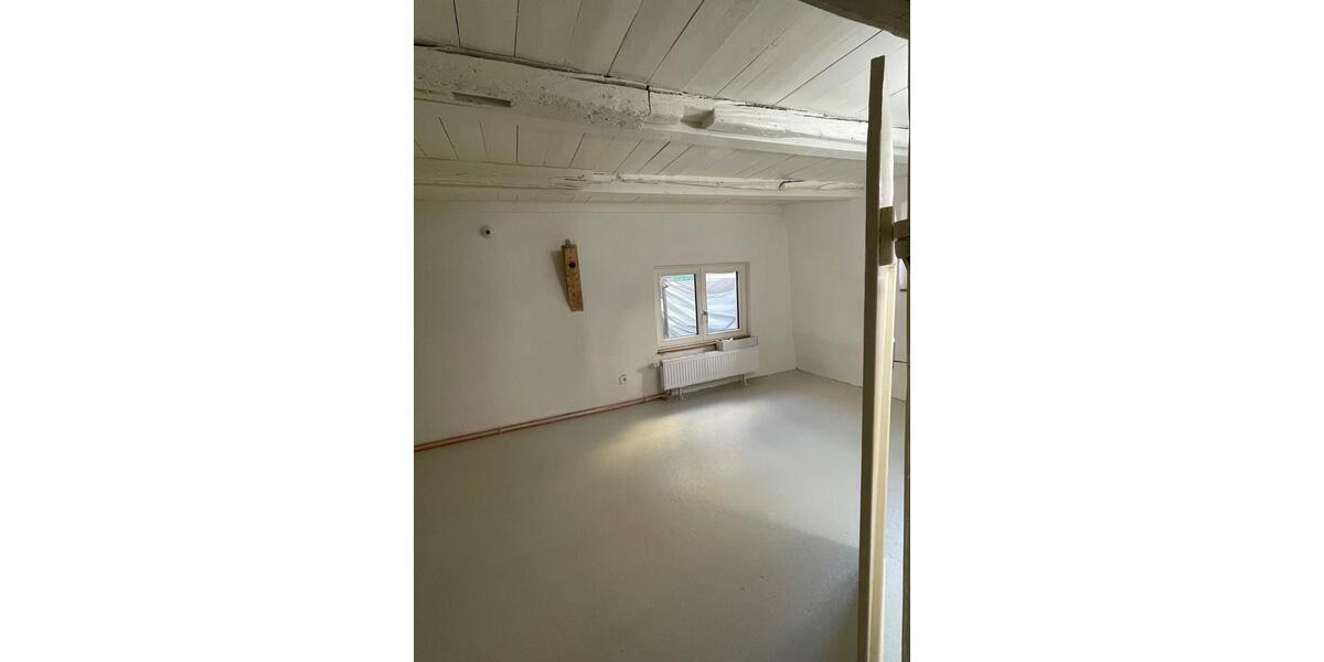 Einfamilienhaus Tübingen - 4 Zimmer, 90 m&sup2;, 1.300&euro; | Angebot:24868945