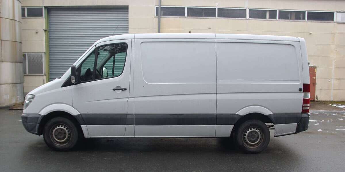 Mercedes-Benz Sprinter 306.000 km 7.777 &euro; Friedrichsdorf 61381