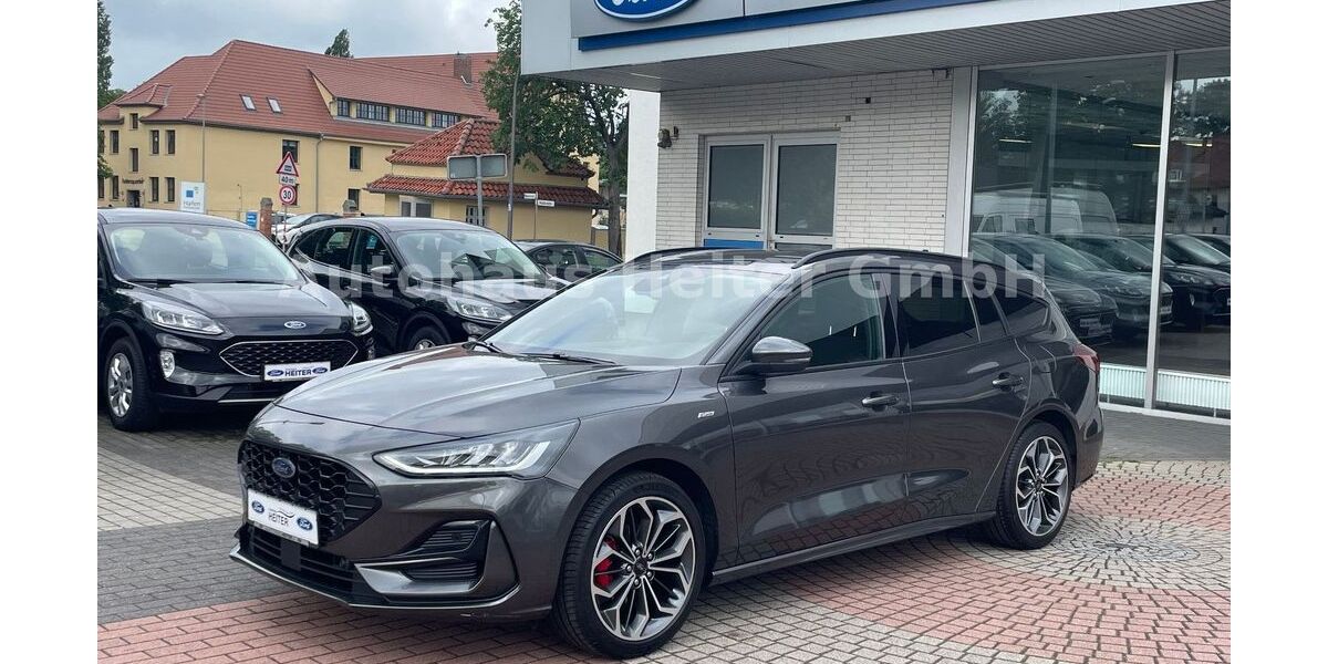 Ford Focus 89.410 km 16.490 &euro; Osnabrück 49090