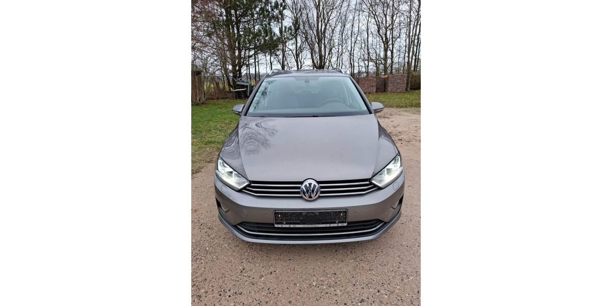 VW Golf Sportsvan 54.600 km 14.200 &euro; Sylt 25980