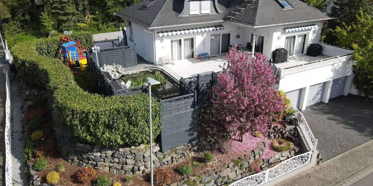 Einfamilienhaus Büdingen - 7 Zimmer, 200 m&sup2;, 850.000&euro; | Angebot:26407937