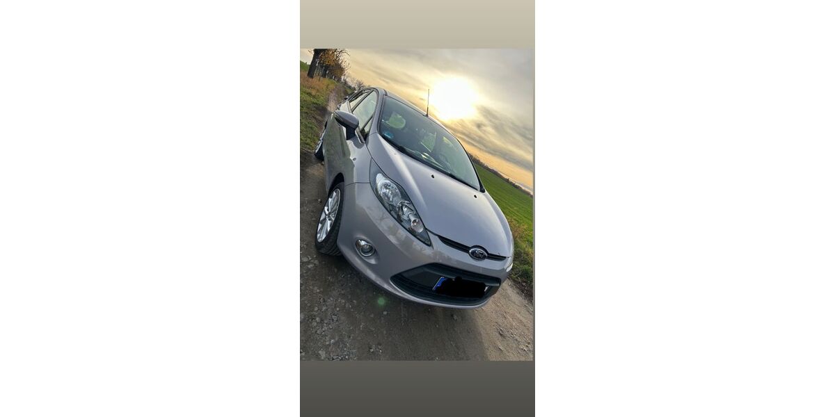 Ford Fiesta 63.000 km 5.200 &euro; Dresden 01169