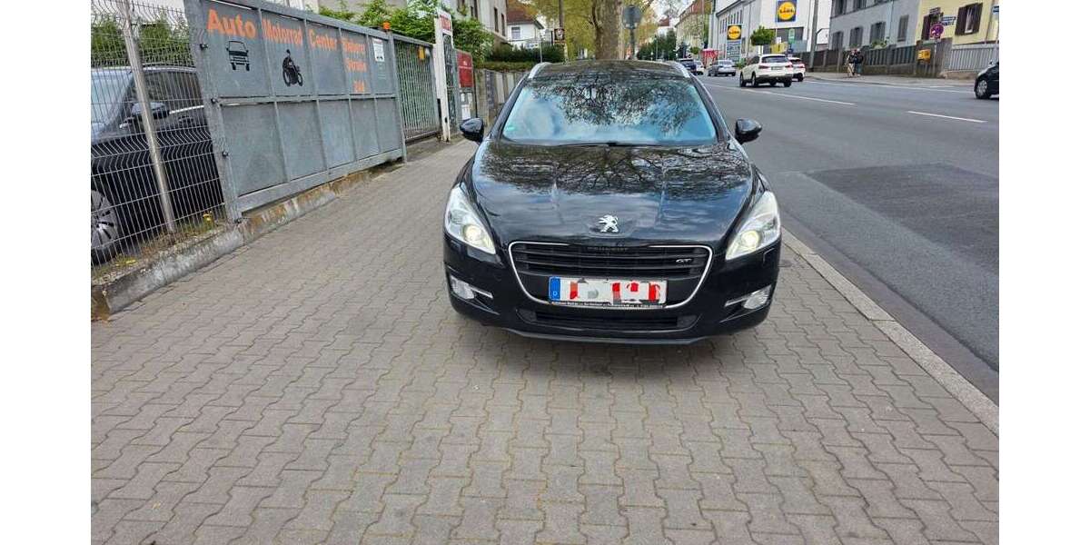 Peugeot 508 208.000 km 5.950 &euro; Offenbach 63071