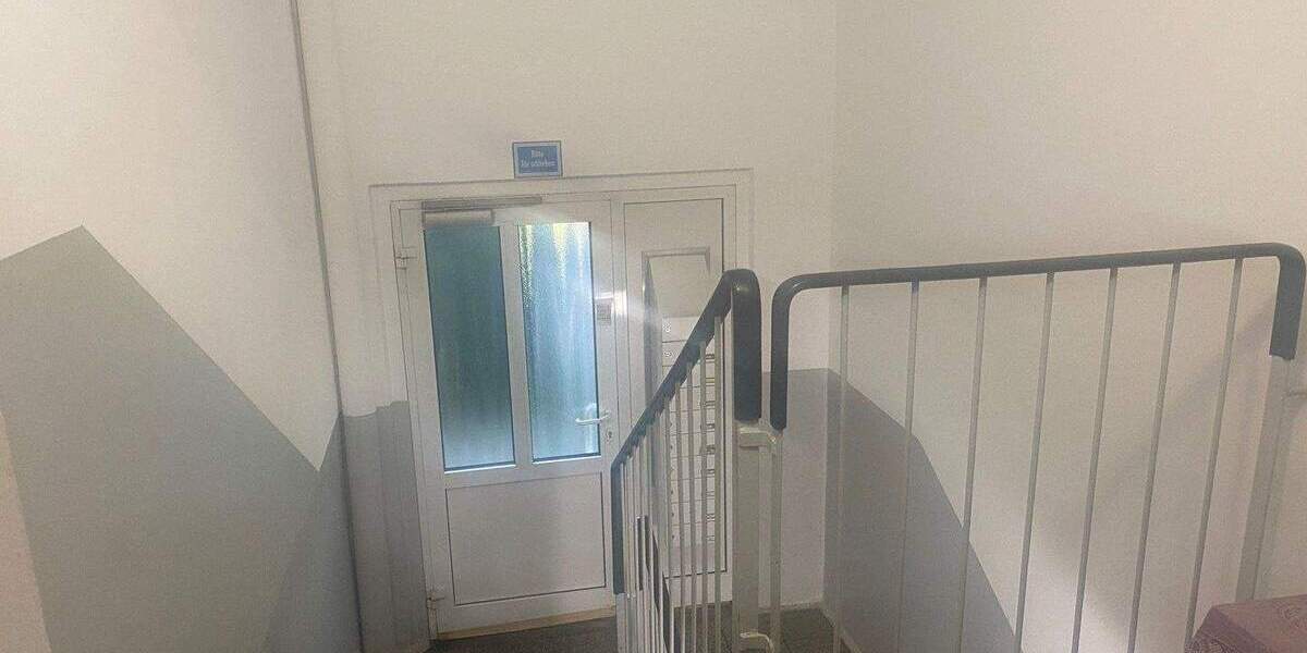 Zimmer Halle (Saale) Nördliche Neustadt - 3 Zimmer, 57 m&sup2;, 345&euro; | Angebot:26343851