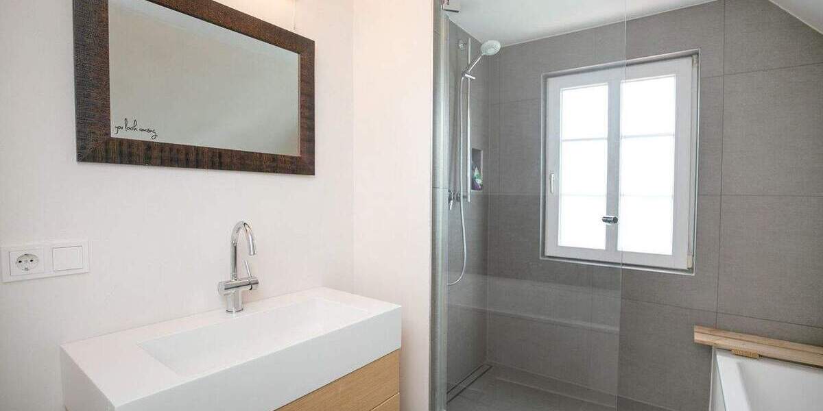 Einfamilienhaus Langen - 8 Zimmer, 190 m&sup2;, 2.900&euro; | Angebot:25689006