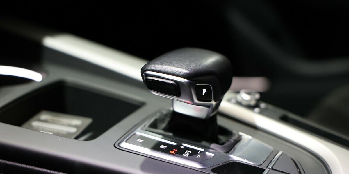 Audi A4 Avant 40 TDI ADVANCED BUSINESS / VIRTUAL, LED 170.000 km 21.444 &euro; Hamm 59077