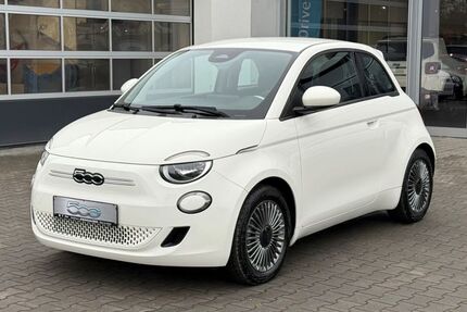 Fiat 500e 9.900 km 21.750 &euro; Bad Arolsen 34454