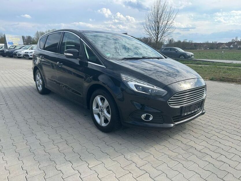 S-Max