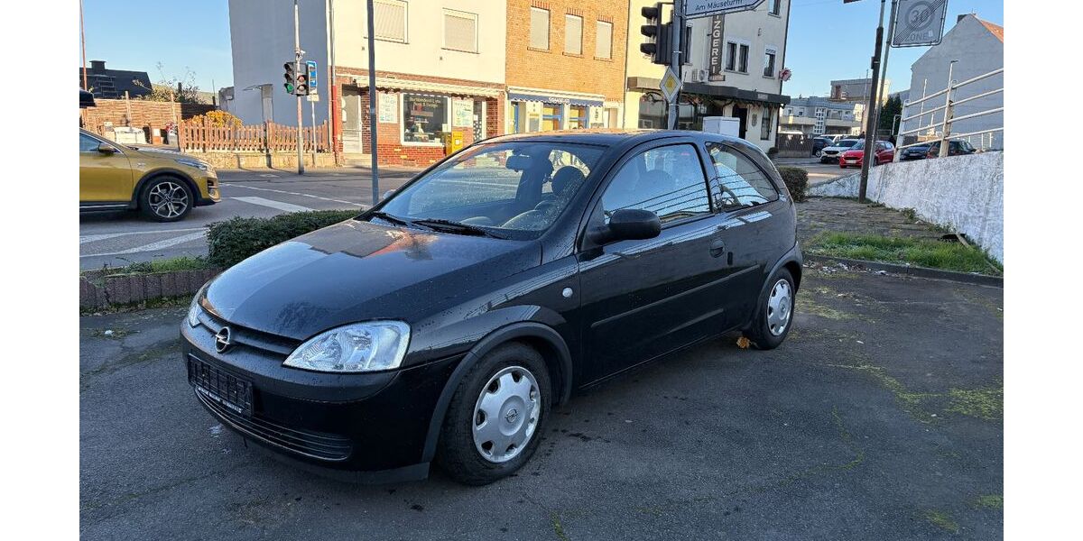 Opel Corsa 30.800 km 2.800 &euro; Ingelheim 55218