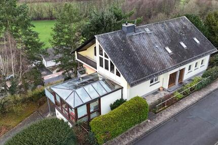 Wohnung zur Vermietung - großes Studio als Wohn- und Essbereich 2 zimmer