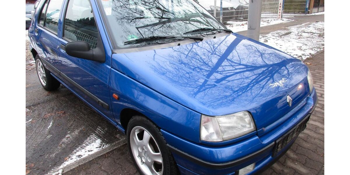 Renault Clio 37.000 km 2.950 &euro; Berlin 12357