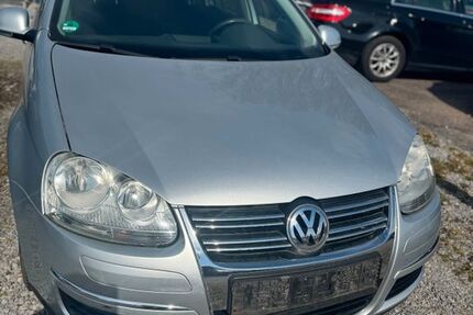 VW Golf 231.585 km 1.750 &euro; Untergruppenbach 74199