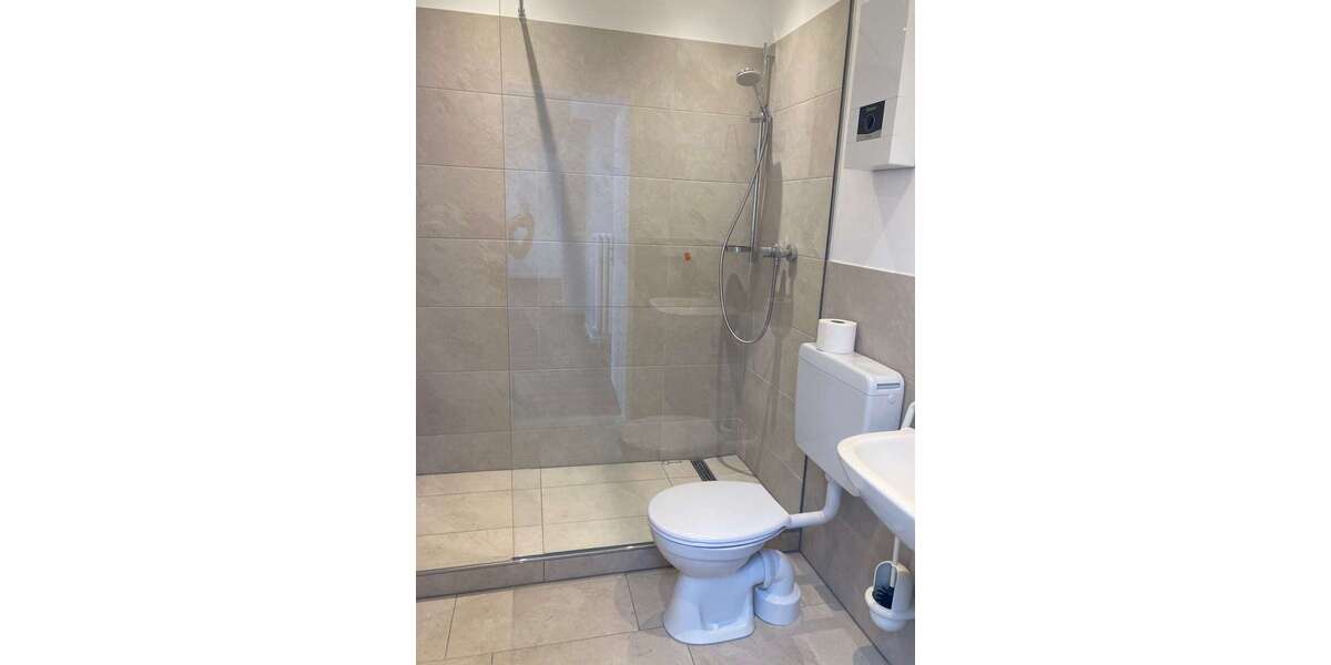 Etagenwohnung Köln Zollstock - 3 Zimmer, 64 m&sup2;, 1.088&euro; | Angebot:27128106