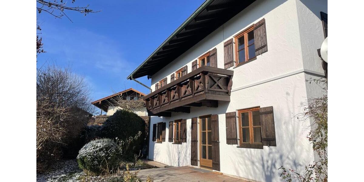 Einfamilienhaus mit großem Garten in Kienberg 6 zimmer