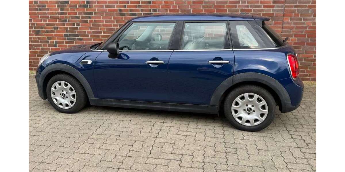 Mini One 64.997 km 11.990 &euro; Ribnitz 18311