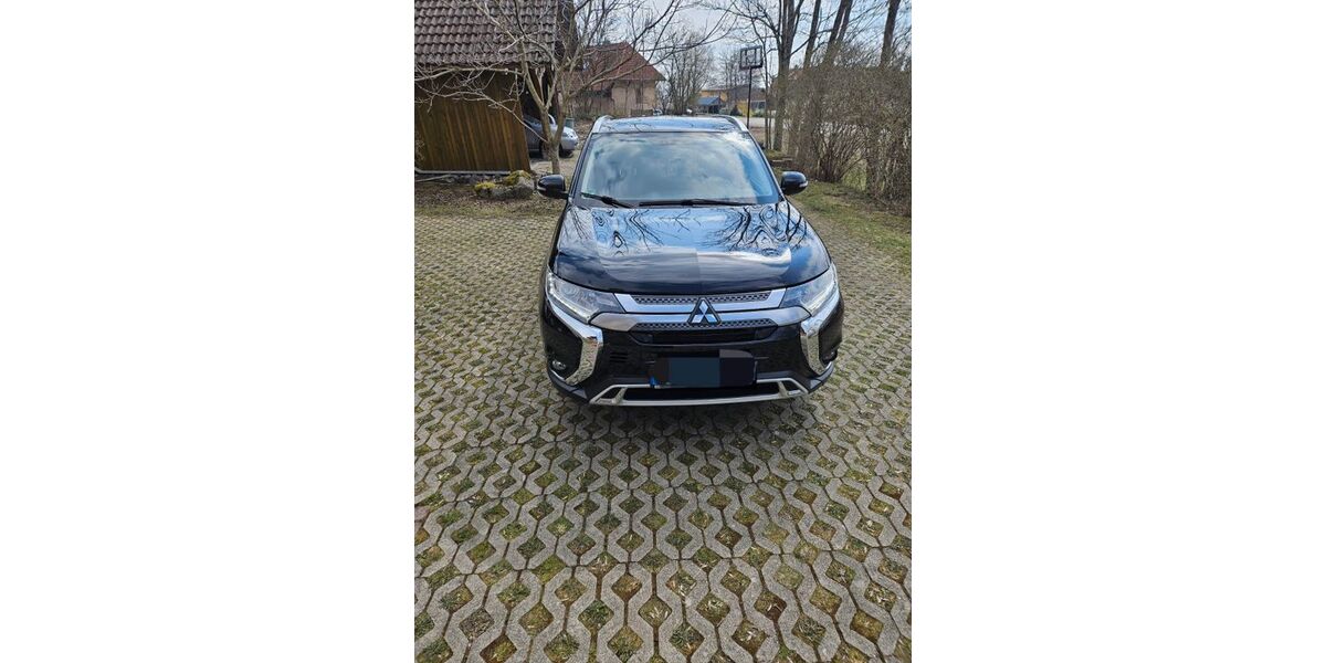 Mitsubishi Outlander 55.000 km 16.060 &euro; Rickenbach 79736