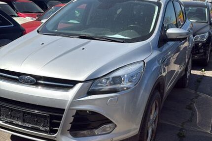 Ford Kuga 437.642 km 3.999 &euro; weingarten 88250