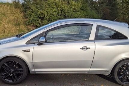 Opel Corsa 133.000 km 2.500 &euro; Bonn 53111