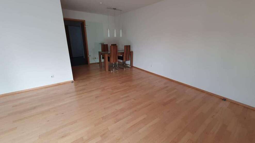Wohnung zum Kaufen in Düsseldorf 339.000 € 63 m²