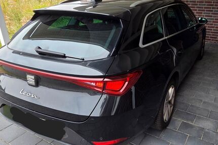 Seat Leon 143.000 km 17.900 &euro; Bad Bentheim 48455