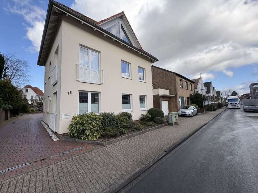 Haus zum Kaufen in Oldenburg 799.000 € 250 m²