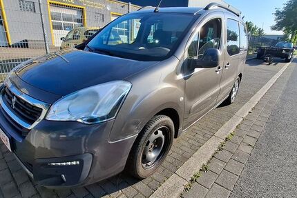 Peugeot Partner 92.400 km 4.990 &euro; Dortmund 44339