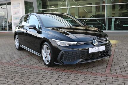 VW Golf 14.900 km 34.600 &euro; Bückeburg 31675