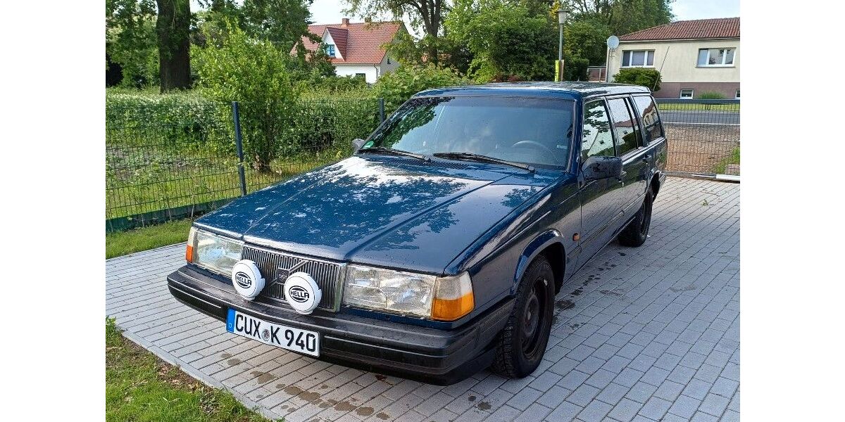 Volvo 945 463.317 km 2.200 &euro; Ahrenshagen 18320